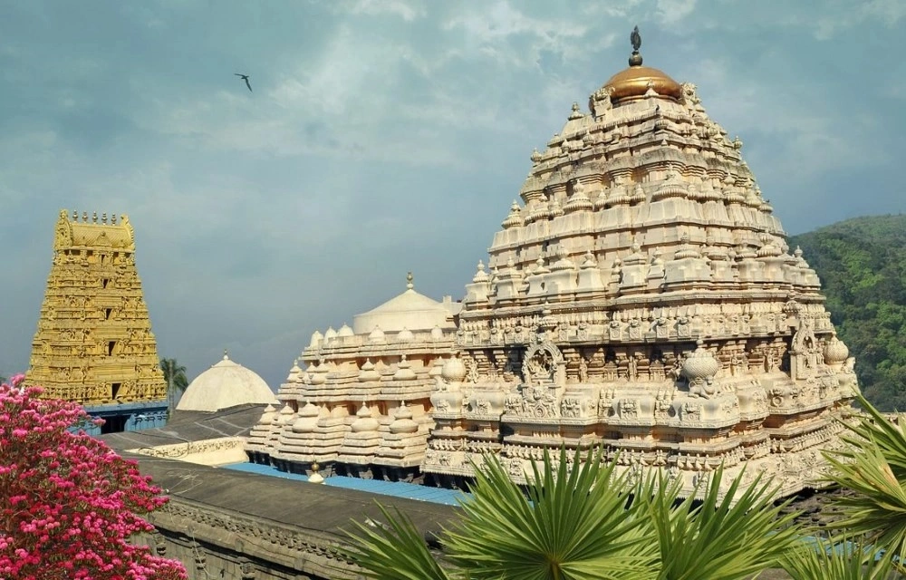 Sri Varahalakshmi Narasimha Swamy Vari Devasthanam in Visakhapatnam Pictures