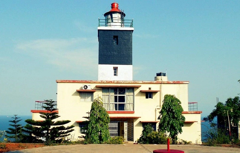 Dolphin's Nose Lighthouse in Visakhapatnam Pictures