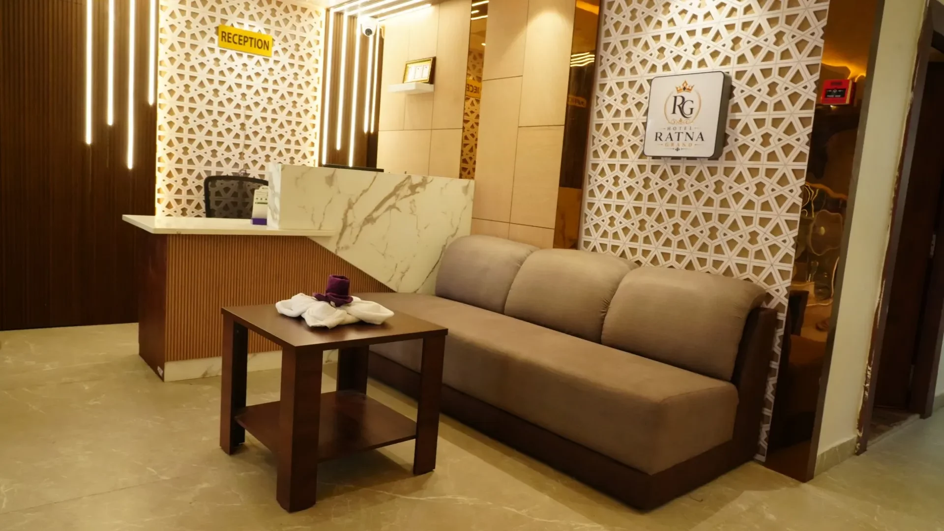 Hotel Ratna Grand