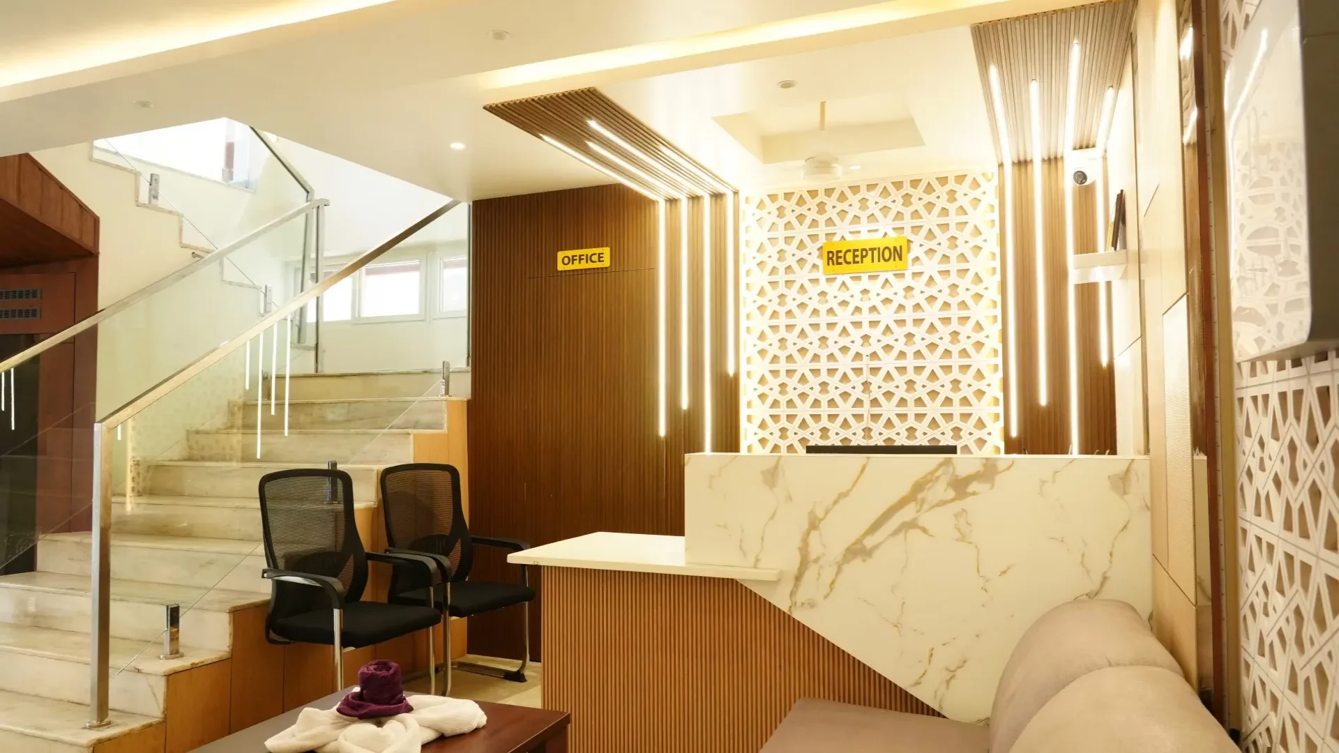 Hotel Ratna Grand