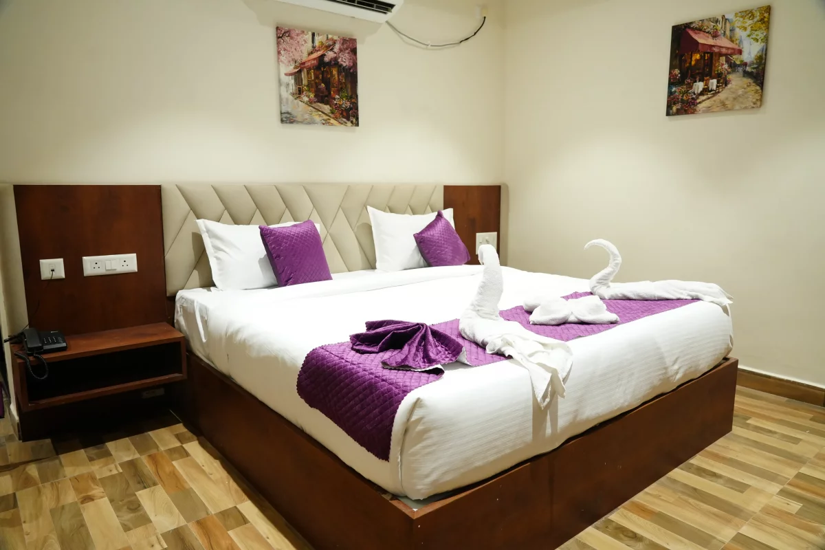 Hotel Ratna Grand ROOMS_NAME Image